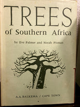 Load image into Gallery viewer, Trees of Southern Africa - 3 Volumes
